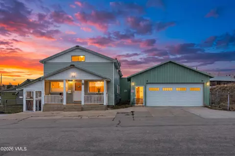 618 W Chestnut St, Leadville, CO 80461