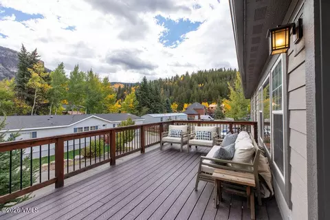Exterior - 1011 Mountain Dr, Minturn, CO 81645 photo 2 of 6