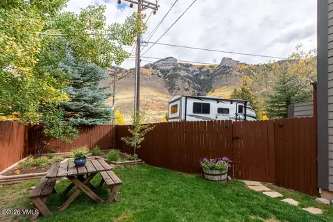 Exterior - 1011 Mountain Dr, Minturn, CO 81645 photo 6 of 6