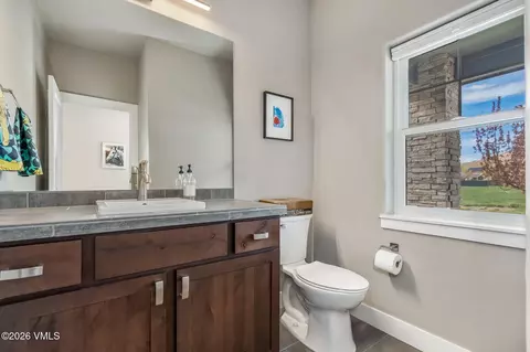 Bath - 54 Field St, Eagle, CO 81631 photo 2 of 4