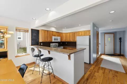 Kitchen - 201 Golden Eagle #E3, Eagle, CO 81631 photo 1 of 5