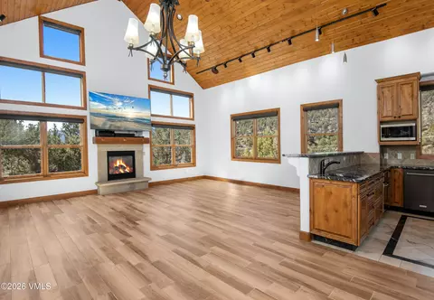 Living - 416 Eby Creek Rd, Eagle, CO 81631 photo 3 of 5