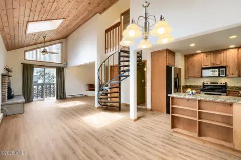 225 Eagle Dr # 5C, Avon, CO 81620