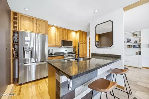 Kitchen - 264 Eagle Dr #201, Avon, CO 81620 photo 3 of 4