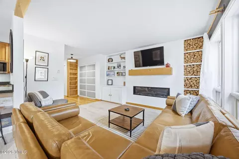 Living - 264 Eagle Dr #201, Avon, CO 81620 photo 2 of 3