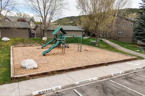 Exterior - 18 Chelsea Ct, Eagle, CO 81631 photo 8 of 14