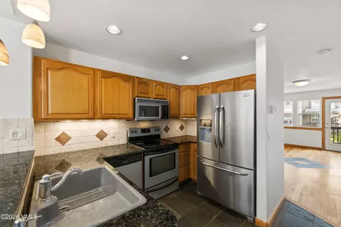 Kitchen - 18 Chelsea Ct, Eagle, CO 81631 photo 2 of 4