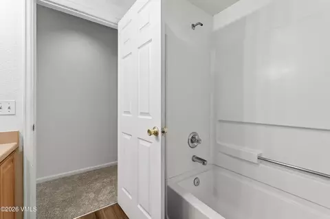 Bath - 18 Chelsea Ct, Eagle, CO 81631 photo 5 of 5