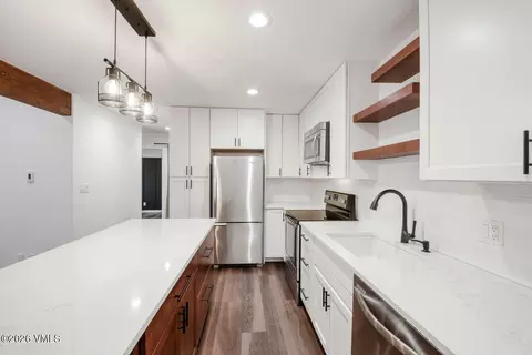 1061 W Beaver Creek Blvd #H304, Avon, CO 81620