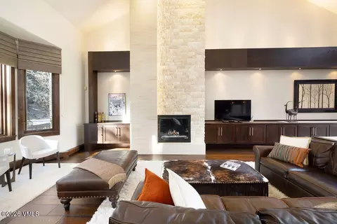 Living - 336 Sawatch Dr, Edwards, CO 81632 photo 2 of 3