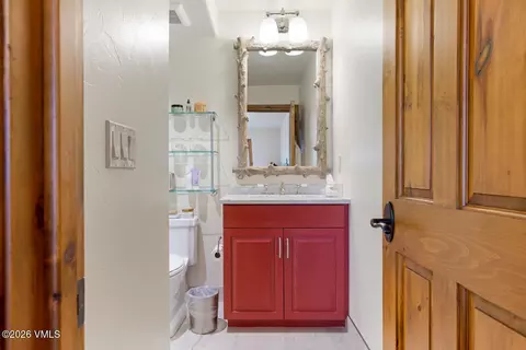 Bath - 1330 Sandstone Dr, Vail, CO 81657 photo 7 of 9