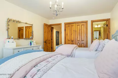 Bedroom - 1330 Sandstone Dr, Vail, CO 81657 photo 6 of 8