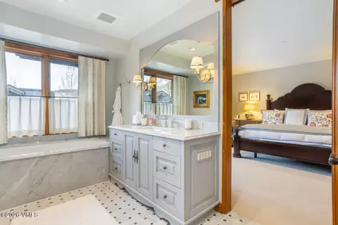 Bath - 1330 Sandstone Dr, Vail, CO 81657 photo 4 of 9