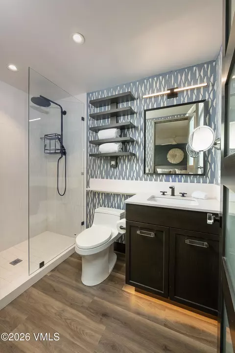 Bath - 124 Willow Brg UNIT 3C/D, Vail, CO 81657 photo 2 of 4