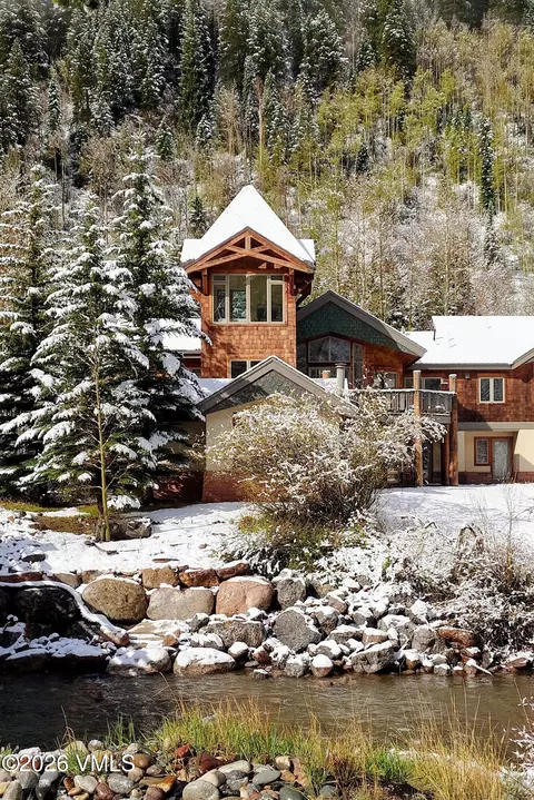 3827 Lupine Dr #B, Vail, CO 81657