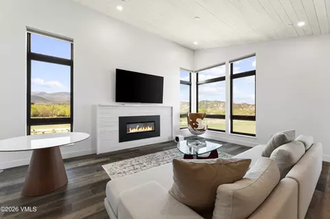 91 Mount Hope Cir #E304, Eagle, CO 81631