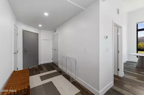 Entry Way - 91 Mount Hope Cir #E304, Eagle, CO 81631 photo 1 of 1