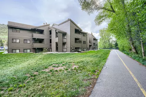 1061 W Beaver Creek Blvd #I-302, Avon, CO 81620