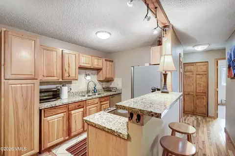 1061 W Beaver Creek Blvd #I-302, Avon, CO 81620