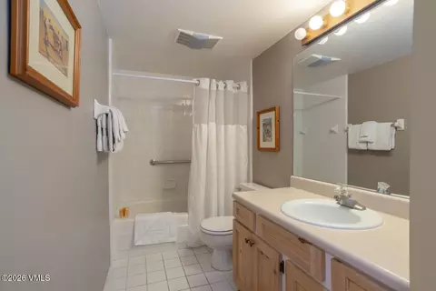 Bath - 500 S Frontage E #103, Vail, CO 81657 photo 1 of 3