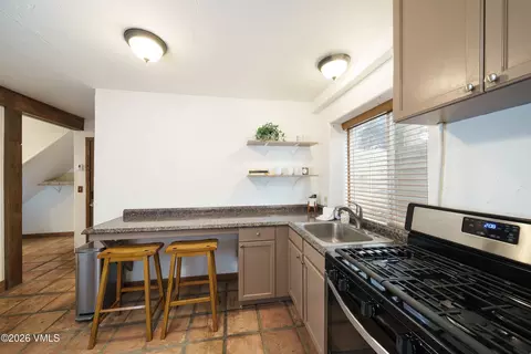 Kitchen - 118 Ringneck, Eagle, CO 81631 photo 5 of 6