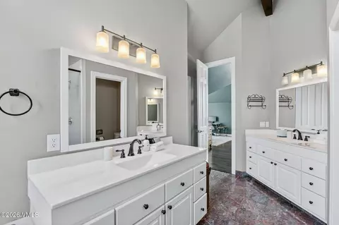 Bath - 162 High Meadow Dr, Dillon, CO 80435 photo 2 of 6