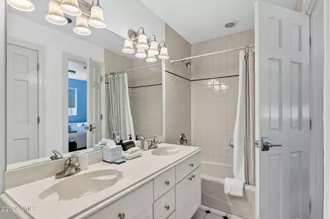 Bath - 162 High Meadow Dr, Dillon, CO 80435 photo 3 of 6