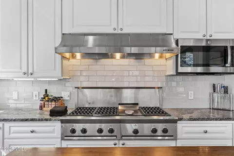 Kitchen - 162 High Meadow Dr, Dillon, CO 80435 photo 4 of 4