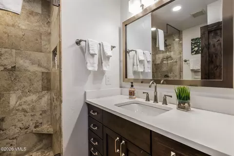 Bath - 521 E Lionshead Cir # 405, Vail, CO 81657 photo 1 of 2