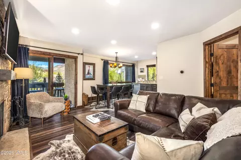 521 E Lionshead Cir # 405, Vail, CO 81657