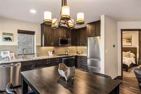 Kitchen - 521 E Lionshead Cir # 405, Vail, CO 81657 photo 1 of 3