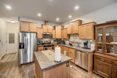 78 Cut Throat Loop, Gypsum, CO 81637