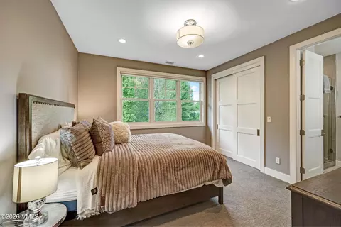 Bedroom - 127 Seven Hermits Dr, Eagle, CO 81631 photo 3 of 14