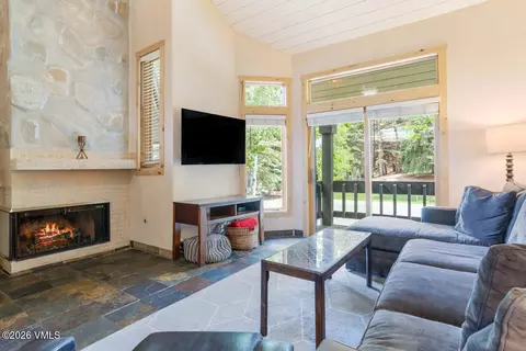 121 Willis Pl #127, Beaver Creek, CO 81620