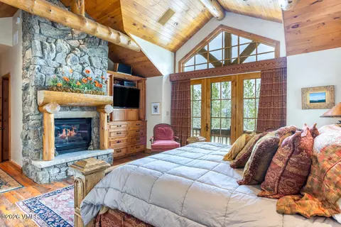 Bedroom - 121 Borders Rd, Beaver Creek, CO 81620 photo 3 of 11