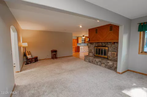 Living - 704 Bull Run, Eagle, CO 81631 photo 3 of 4