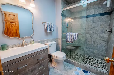 Bath - 704 Bull Run, Eagle, CO 81631 photo 2 of 2