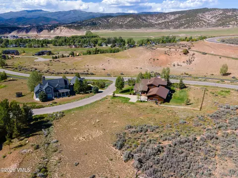 33 Harvester Ct, Eagle, CO 81631 photo 5