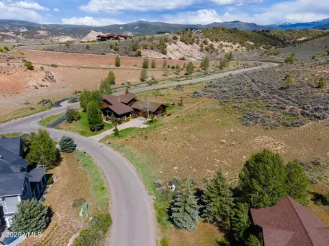 33 Harvester Ct, Eagle, CO 81631 photo 2