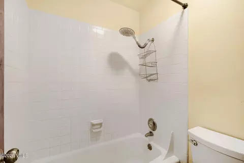 Bath - 32 Eagle Rd # 3, Avon, CO 81620 photo 4 of 4