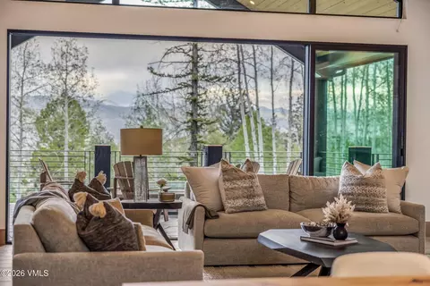 Living - 1023 Forest Trl, Edwards, CO 81632 photo 2 of 4