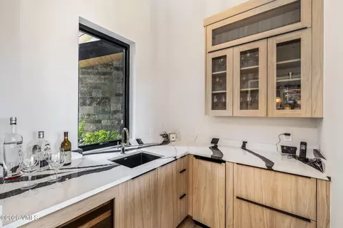 Kitchen - 1023 Forest Trl, Edwards, CO 81632 photo 8 of 10