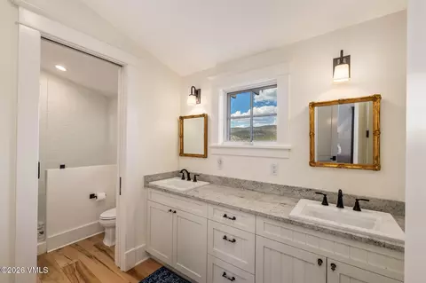 Bath - 37 Lariat Ct, Edwards, CO 81632 photo 5 of 8