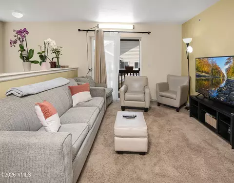 127 Jules #D-201, Gypsum, CO 81637