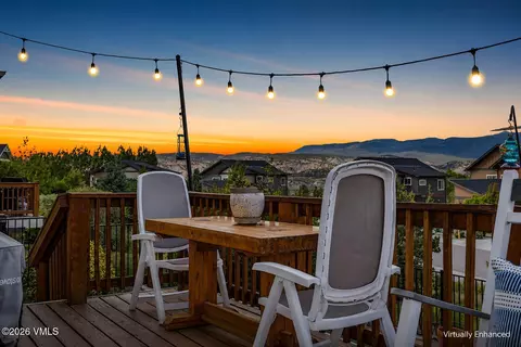 1255 Hawks Nest Ln, Gypsum, CO 81637