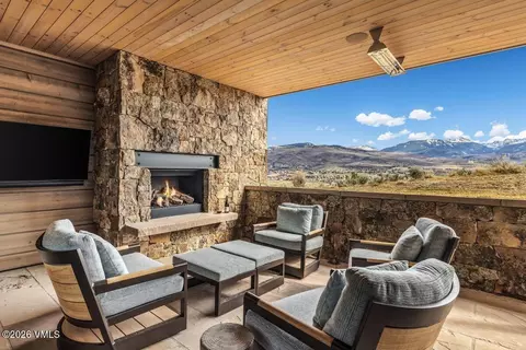 Exterior - 103 Legends Dr, Edwards, CO 81632 photo 6 of 9