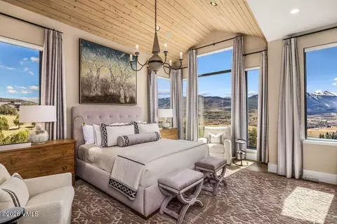 Bedroom - 103 Legends Dr, Edwards, CO 81632 photo 2 of 12