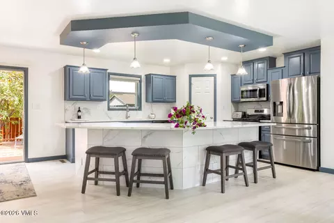 Kitchen - 11 Salmon Loop, Gypsum, CO 81637 photo 2 of 4