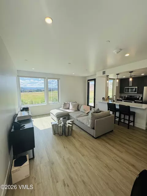 Living - 91 Mount Hope Cir #C103, Eagle, CO 81631 photo 2 of 3