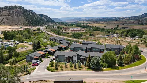 View/Area - 4 Uneva Ct #B1, Eagle, CO 81631 photo 2 of 8